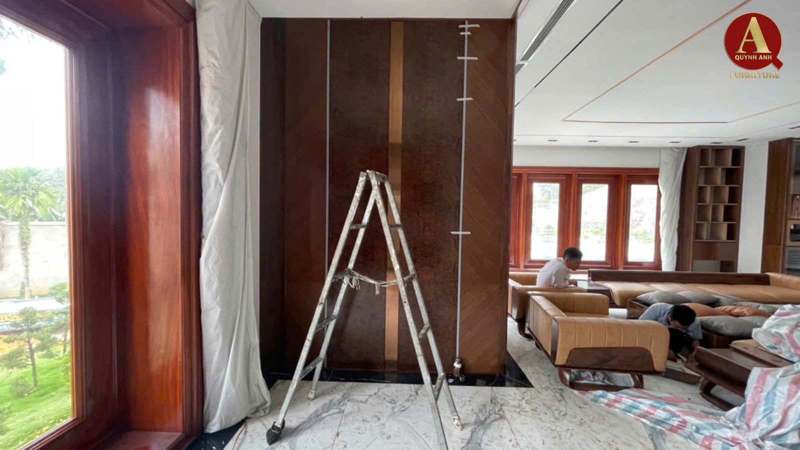 Thi công nội thất gỗ óc chó