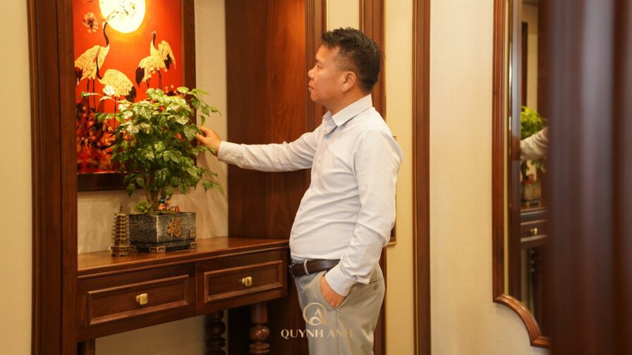 Thi Công Nội Thất Phòng Khách Gỗ Óc Chó Tại Hà Nội – Hành Trình Hoàn Thiện Một Tuyên Ngôn Sống